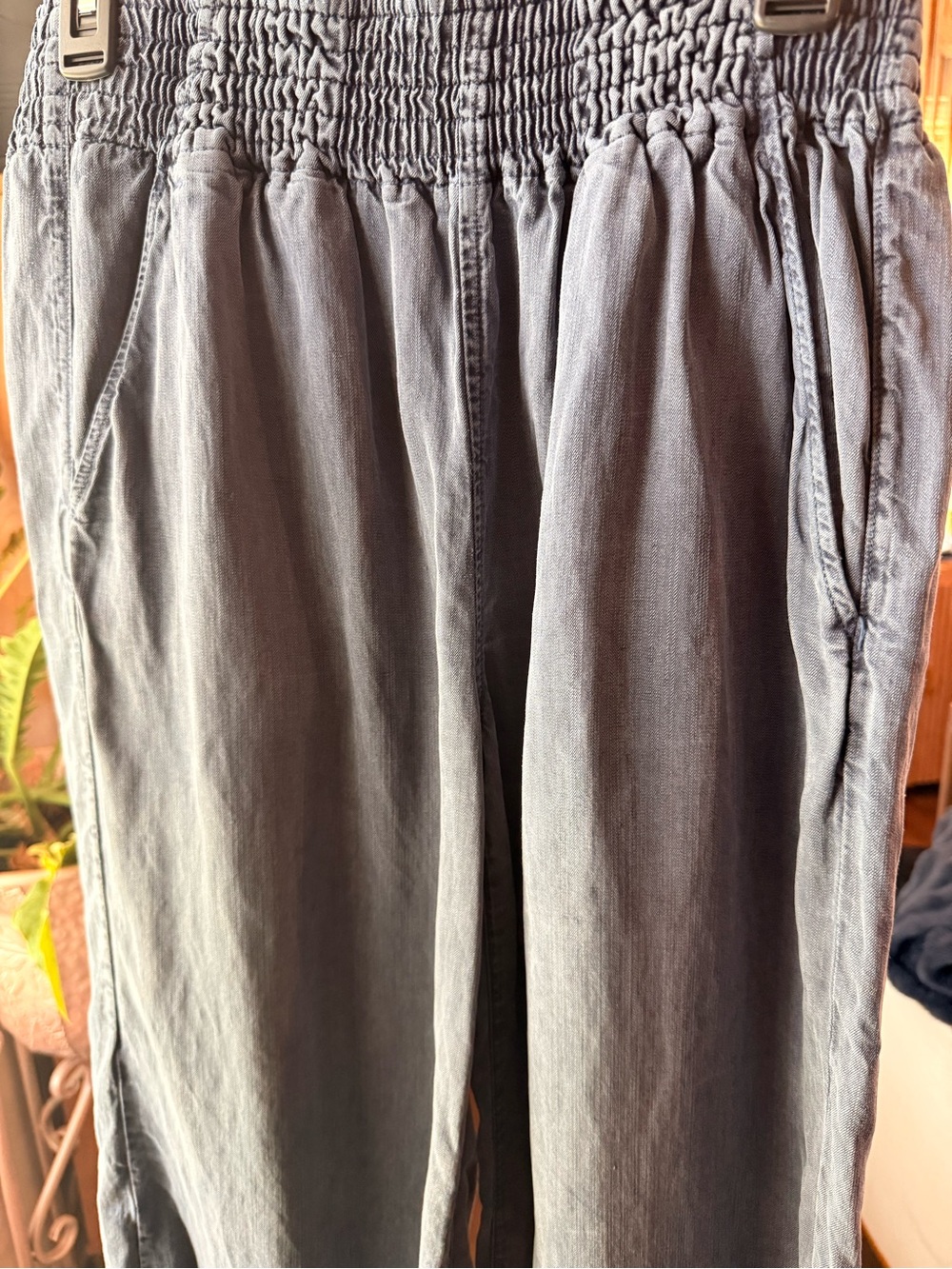 MOTHER The Bingo Fray Cropped Wide Leg Pants Medium - Picture 10 of 16